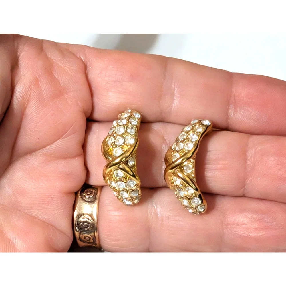 Rhinestone Pierced Earrings Gold-tone Crescents 1